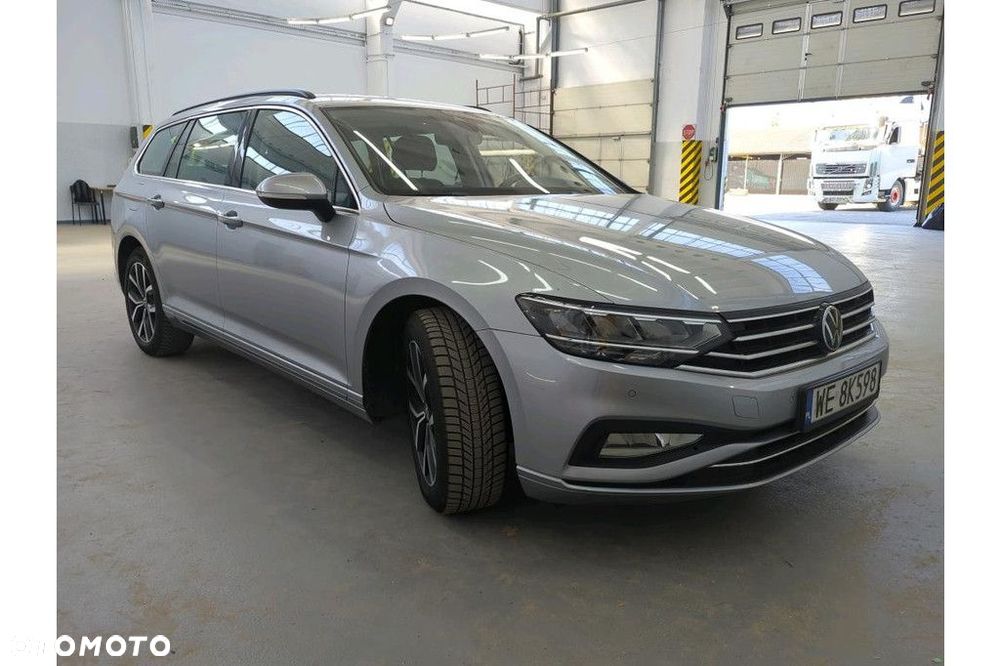Volkswagen Passat Variant 1.5 TSI EVO Business - 4