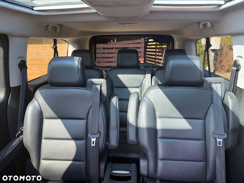 Peugeot Traveller 2.0 BlueHDi Long Business Vip - 18