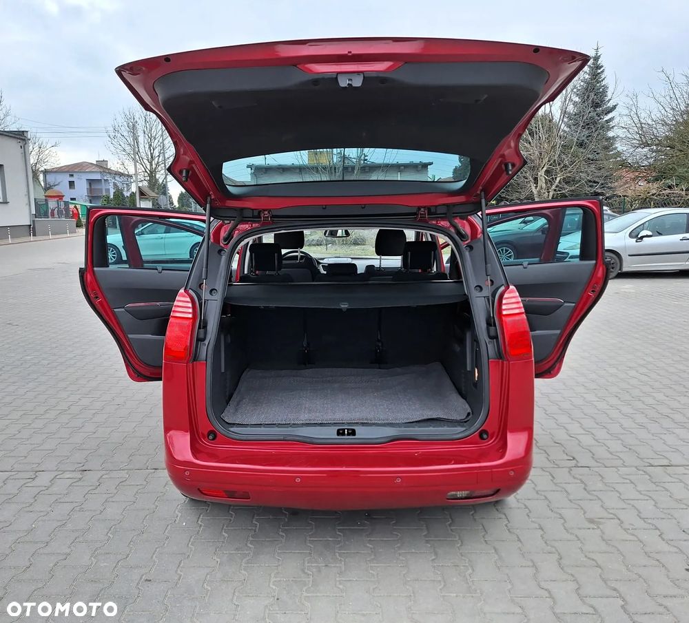 Peugeot 5008 2.0 HDi Premium - 11