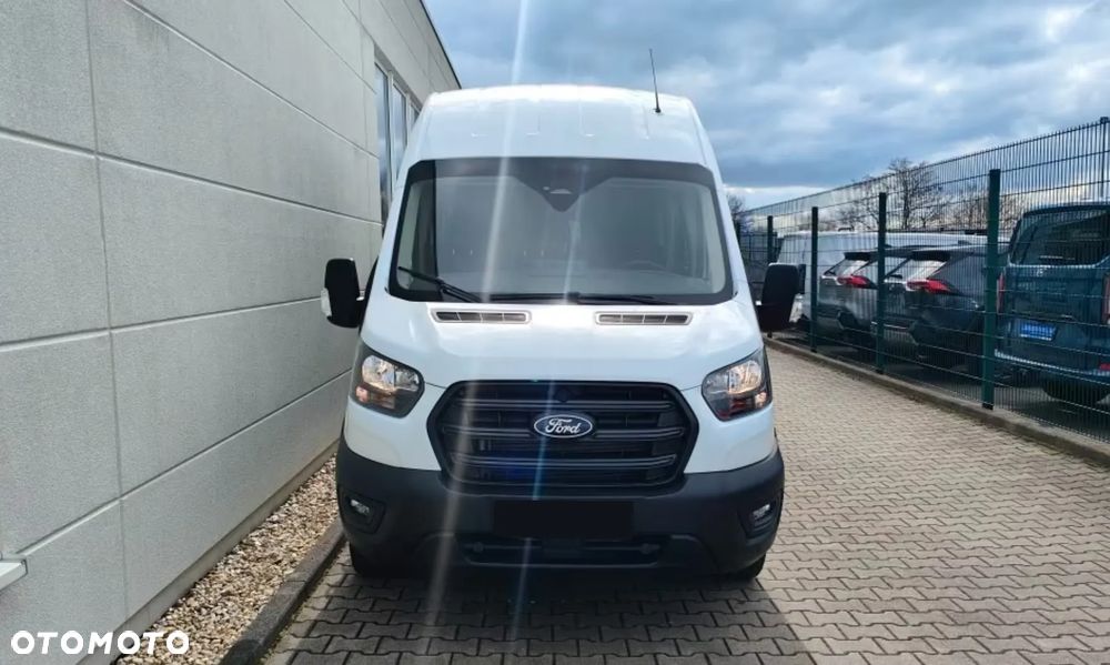 Ford Transit - 2