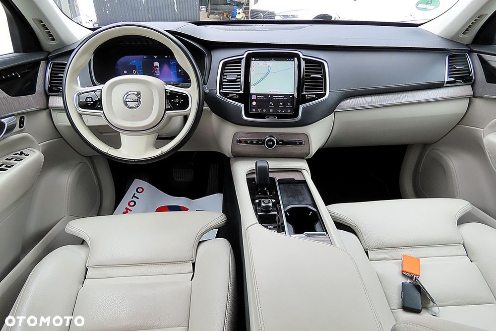 Volvo XC 90 B5 D AWD Ultimate Dark - 40