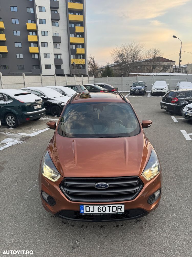 Ford Kuga 2.0 TDCi 4x4 Aut. ST-Line - 10