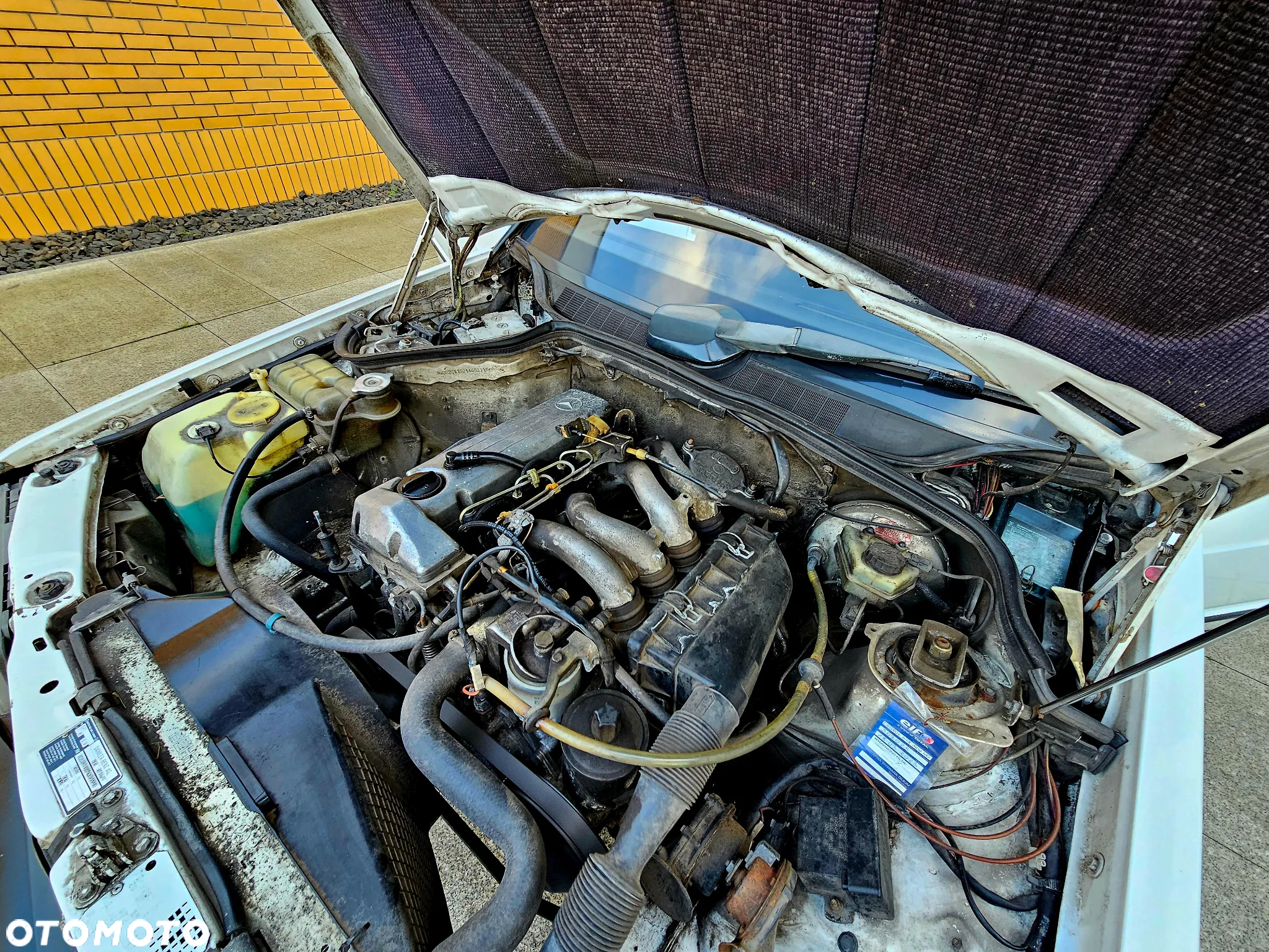 Mercedes-Benz W201 (190) - 16