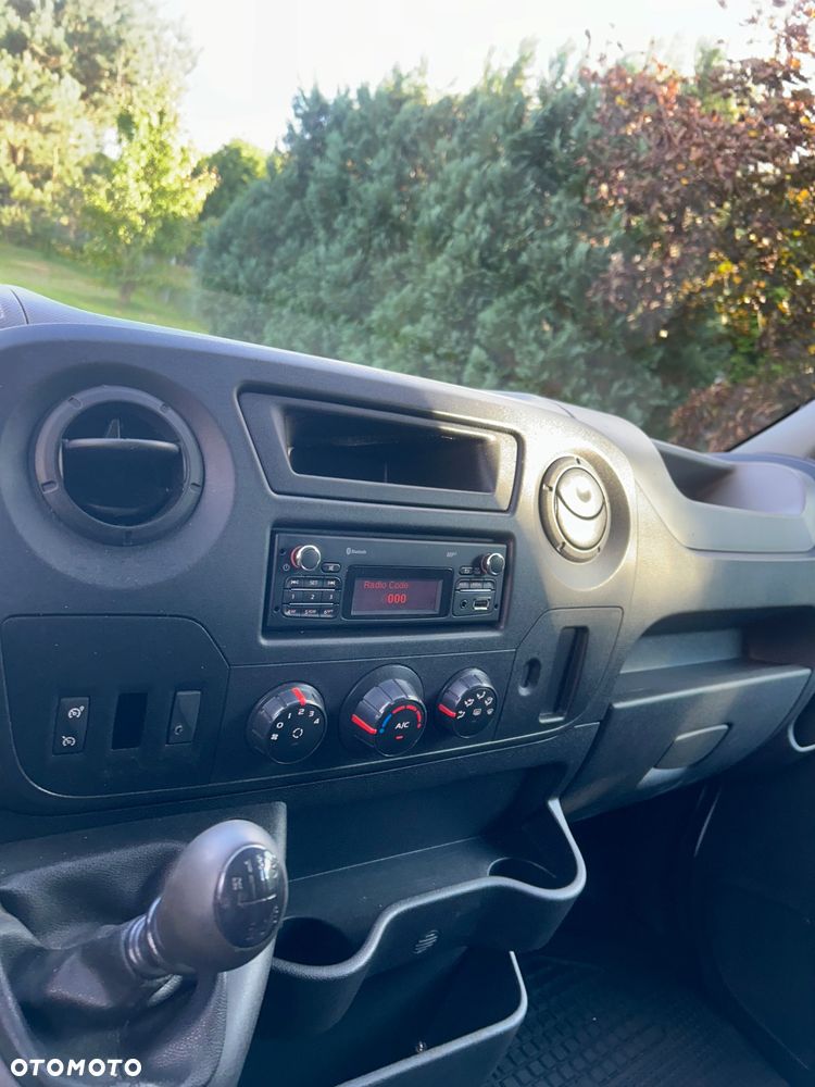 Renault Master - 11
