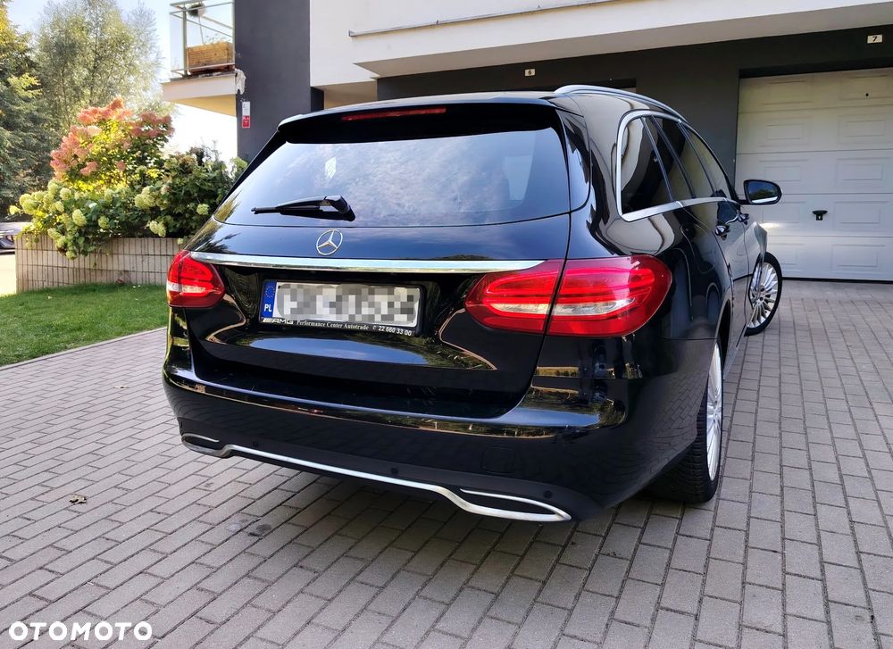 Mercedes-Benz Klasa C 180 7G-TRONIC - 2