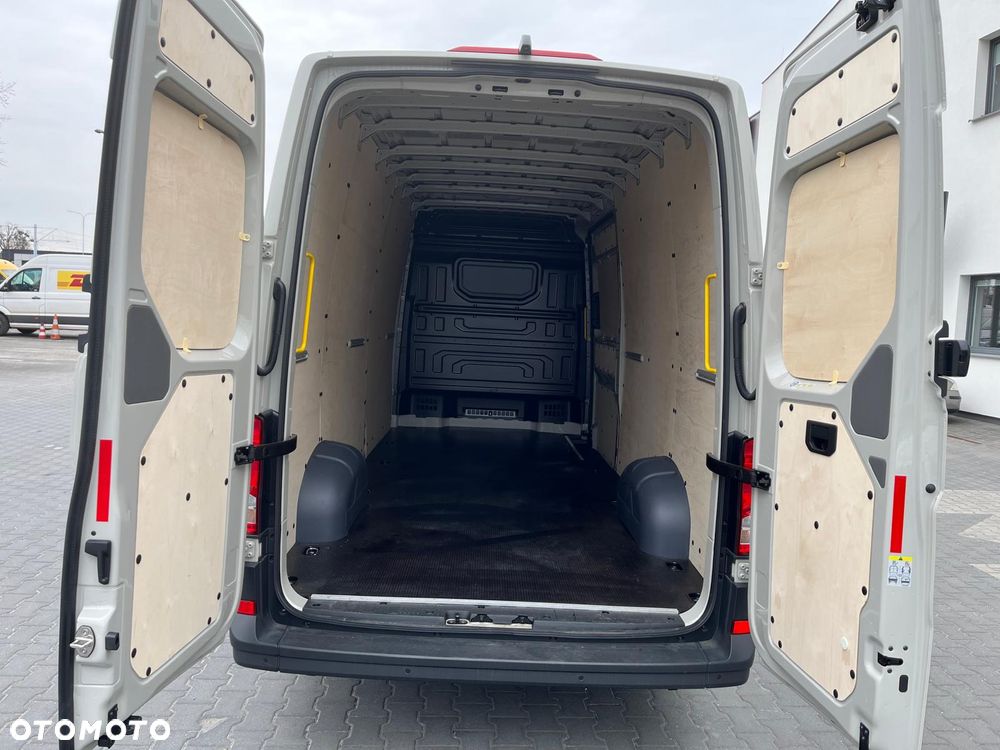 MAN TGE 3.180 4X2F SB - 11