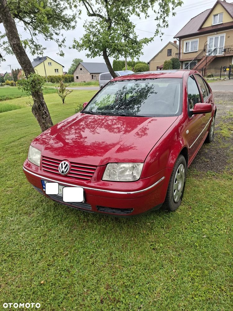 Volkswagen Bora - 2