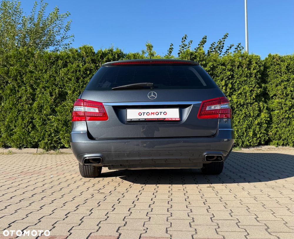 Mercedes-Benz Klasa E - 16