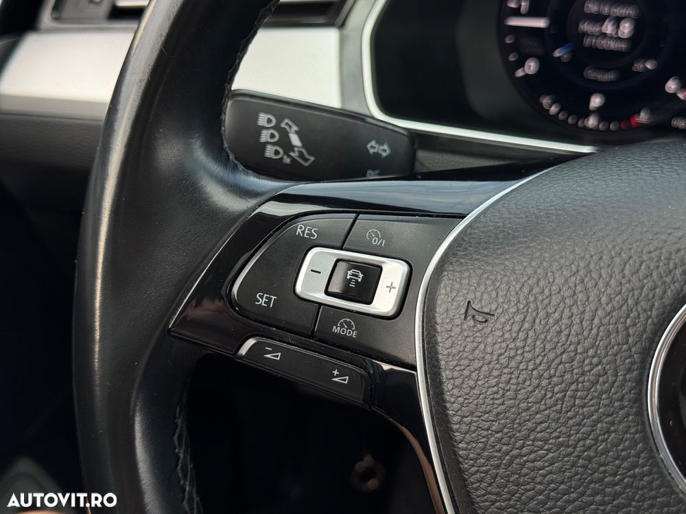 Volkswagen Passat - 21