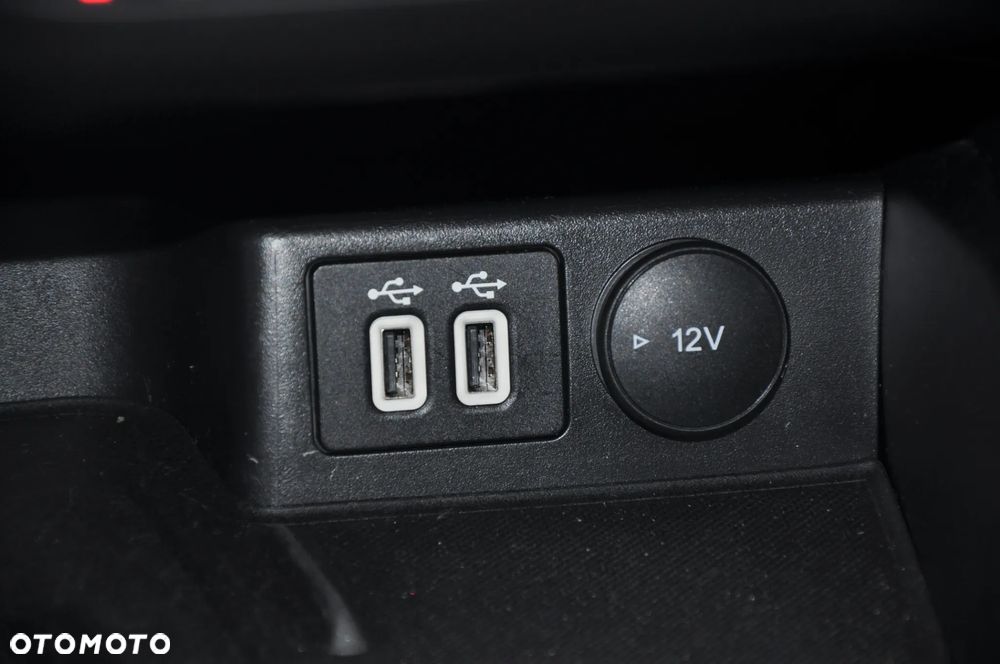 Ford Focus - 13