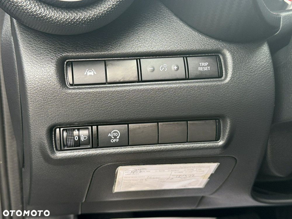 Nissan Juke 1.0 DIG-T DCT Tekna - 9