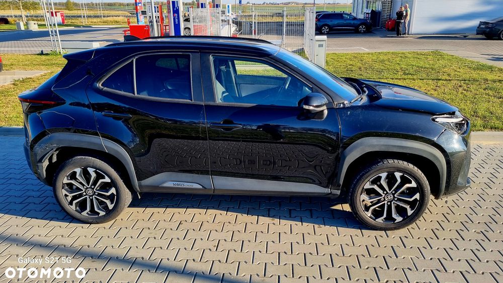 Toyota Yaris Cross Hybrid 1.5 Comfort AWD - 3
