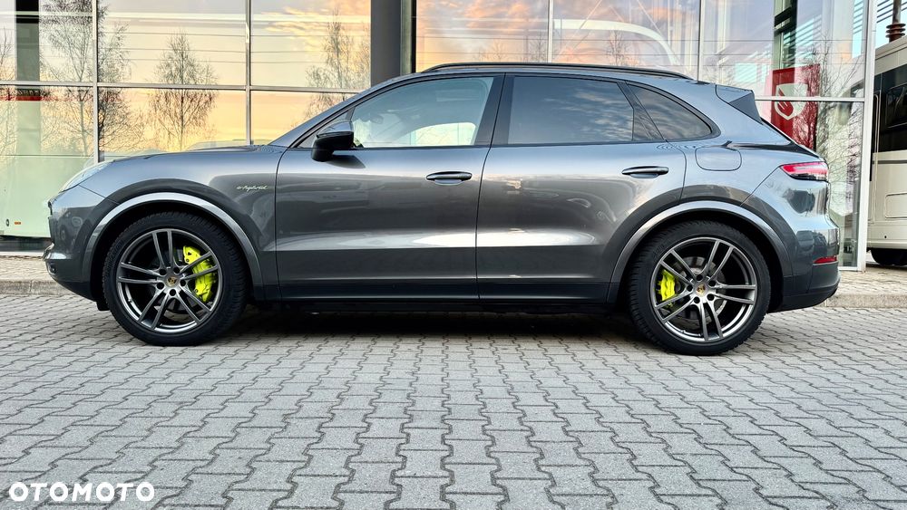 Porsche Cayenne Platinum Edition - 1