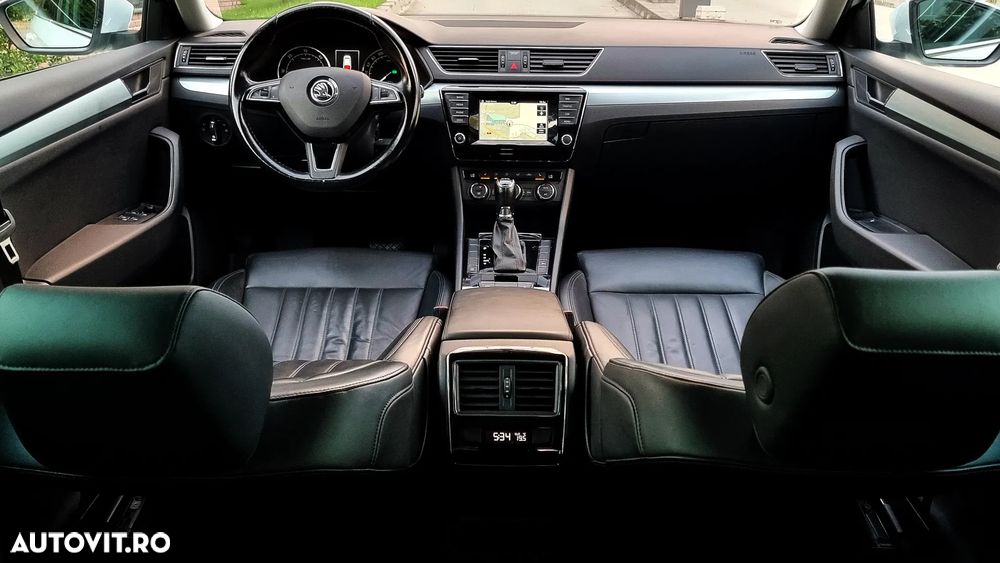 Skoda Superb 1.6 TDI DSG Ambition - 15