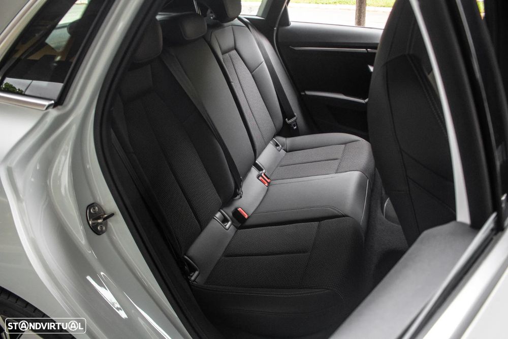 Audi A3 Sportback 40 TFSIe S tronic S line - 33