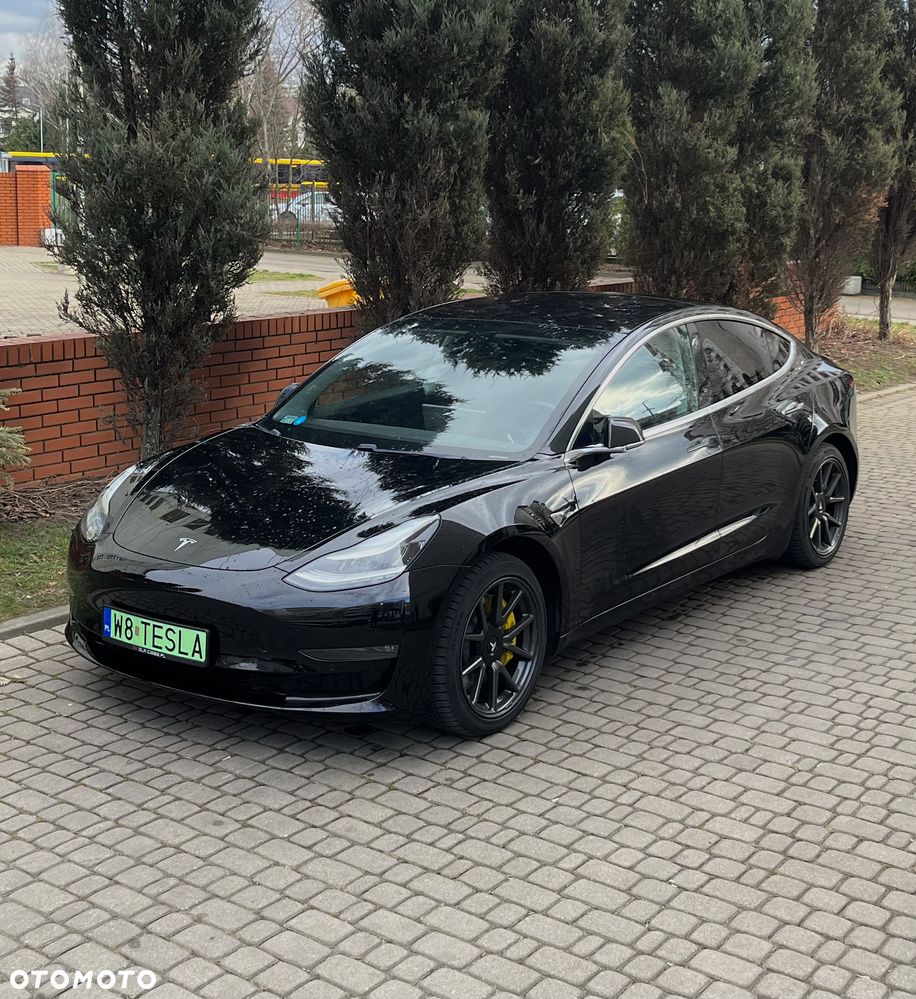 Tesla Model 3 - 11