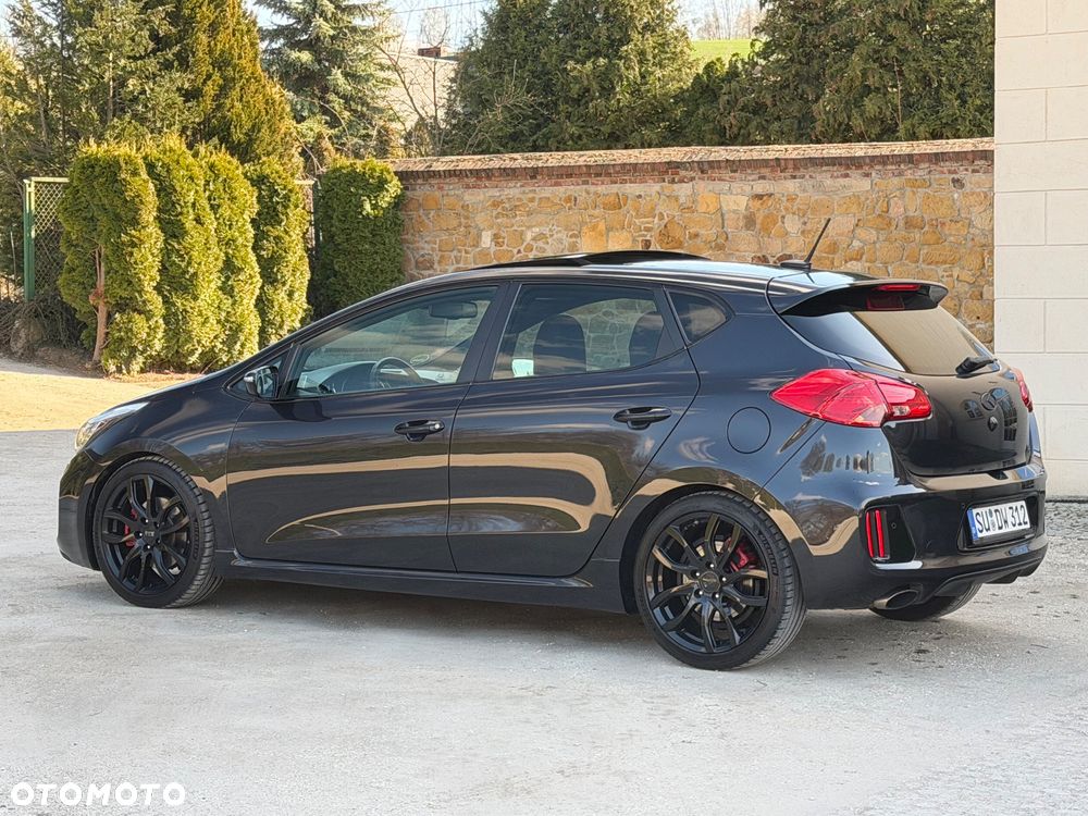 Kia Ceed 1.6 T-GDI GT XL - 8