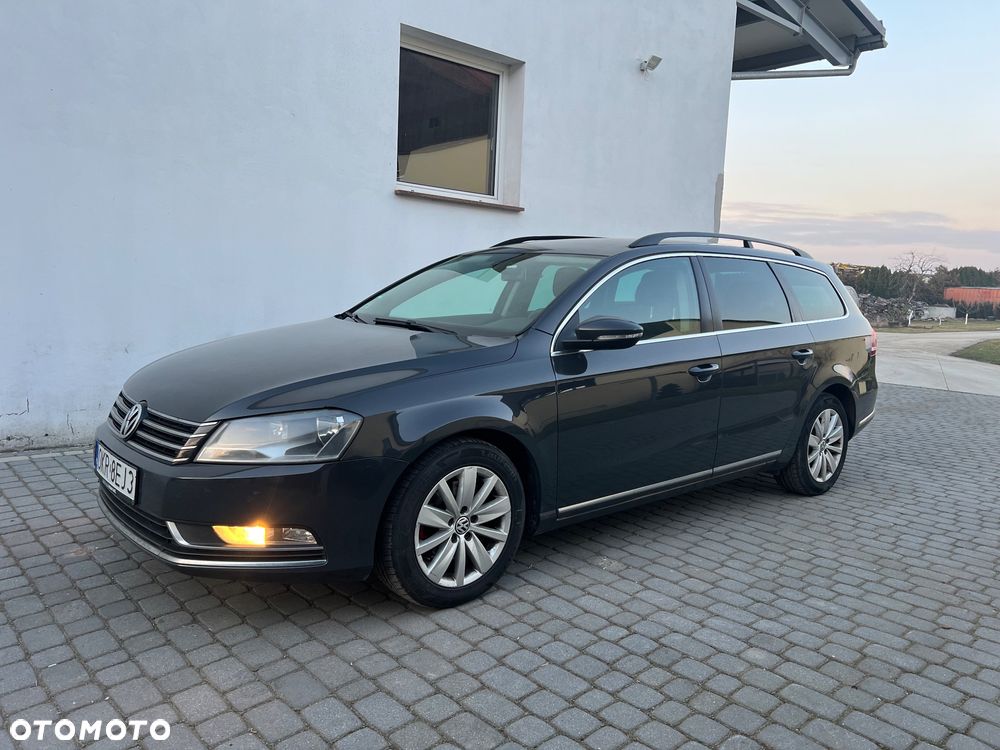 Volkswagen Passat 2011 photo 3