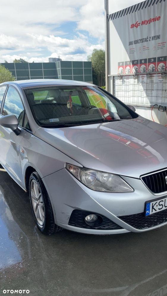 Seat Ibiza 2010 photo 3