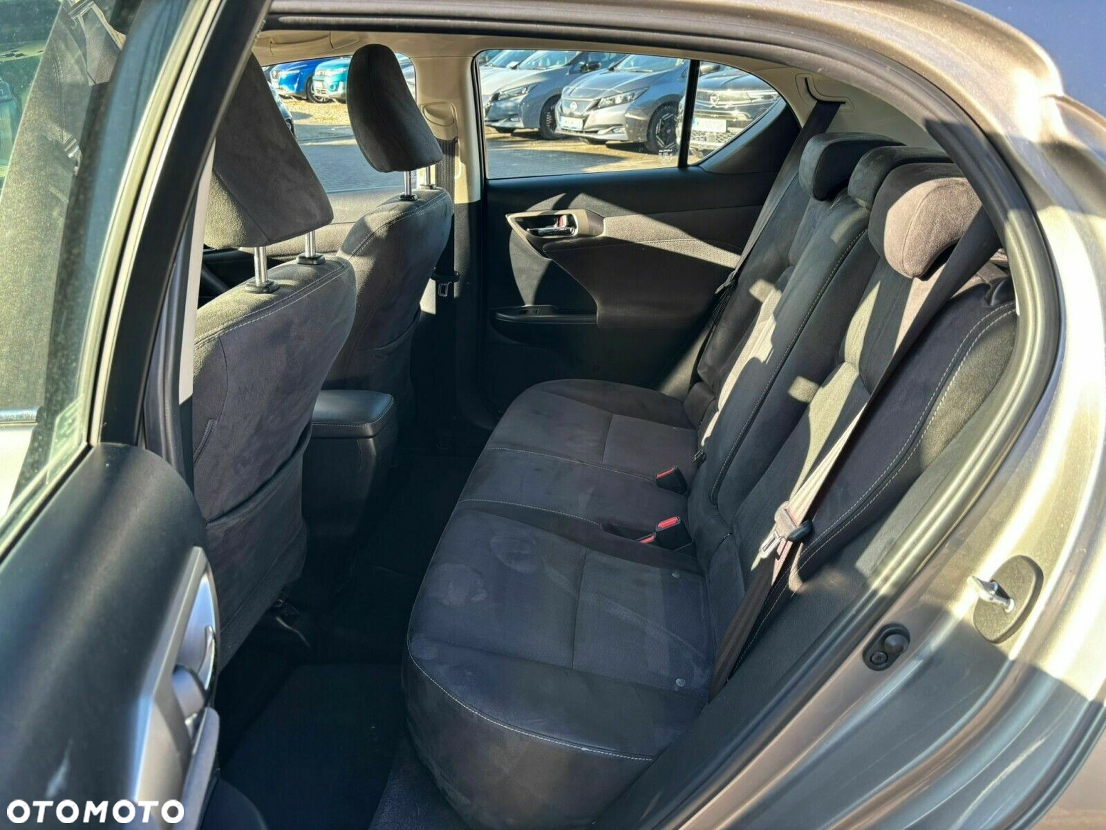 Lexus CT - 6