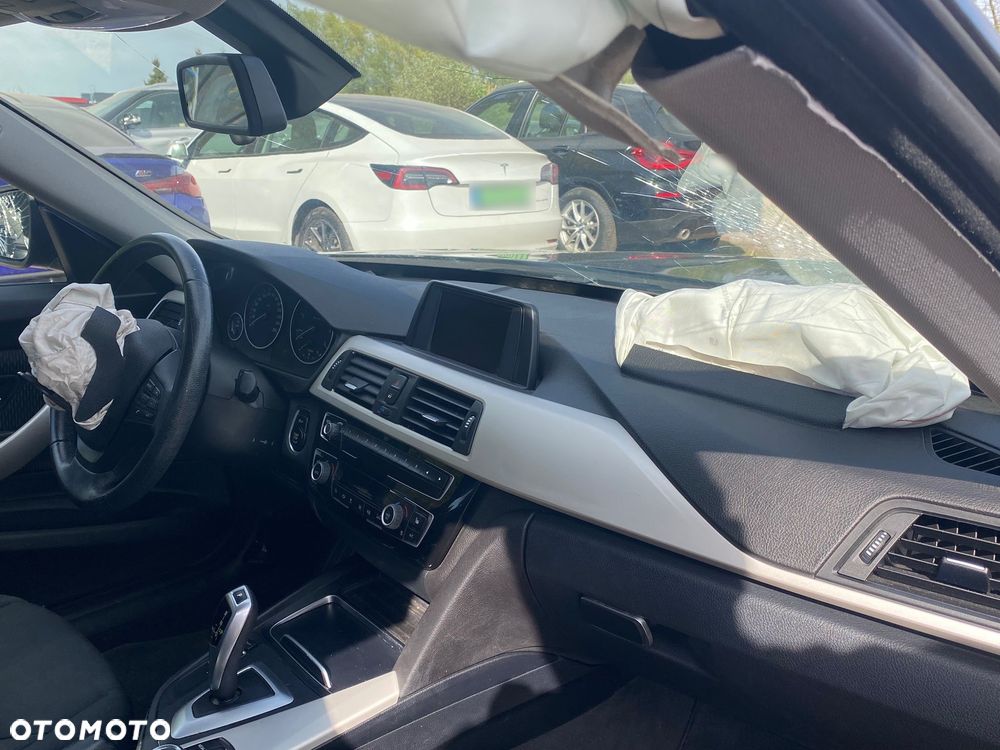 BMW Seria 3 318d Advantage - 17