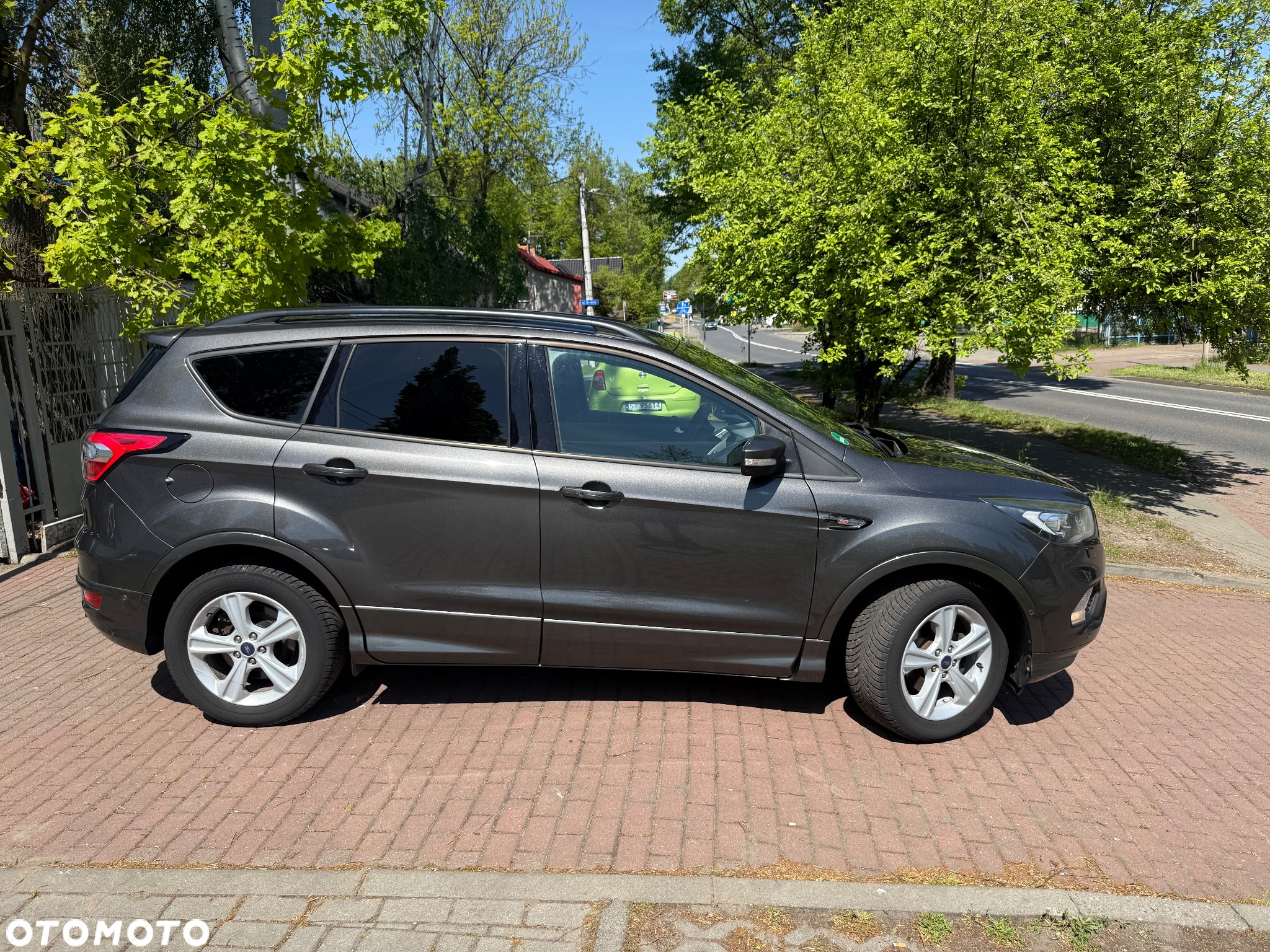 Ford Kuga 1.5 EcoBoost 2x4 ST-Line - 7