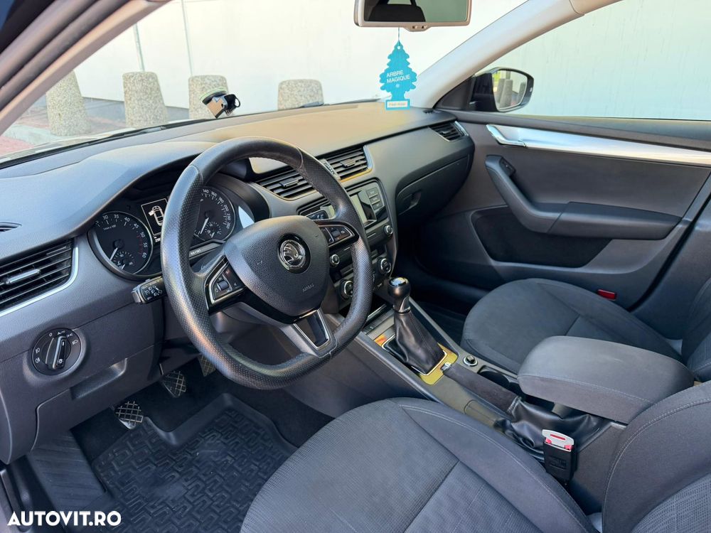 Skoda Octavia - 6