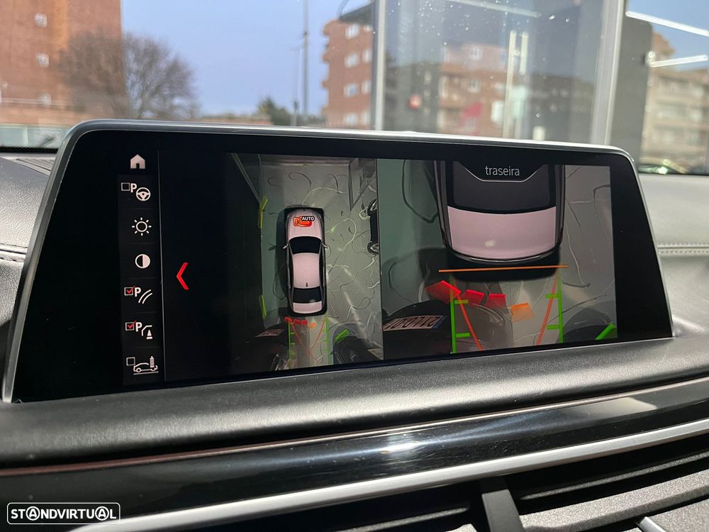 BMW 750 d xDrive Pack M Auto - 21