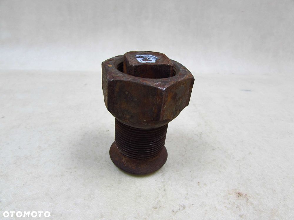 MITSUBISHI CANTER FUSO 7C15 SZPILKA NAKRETKA KOLA 17.5 TYL PRAWY 07-21 - 4