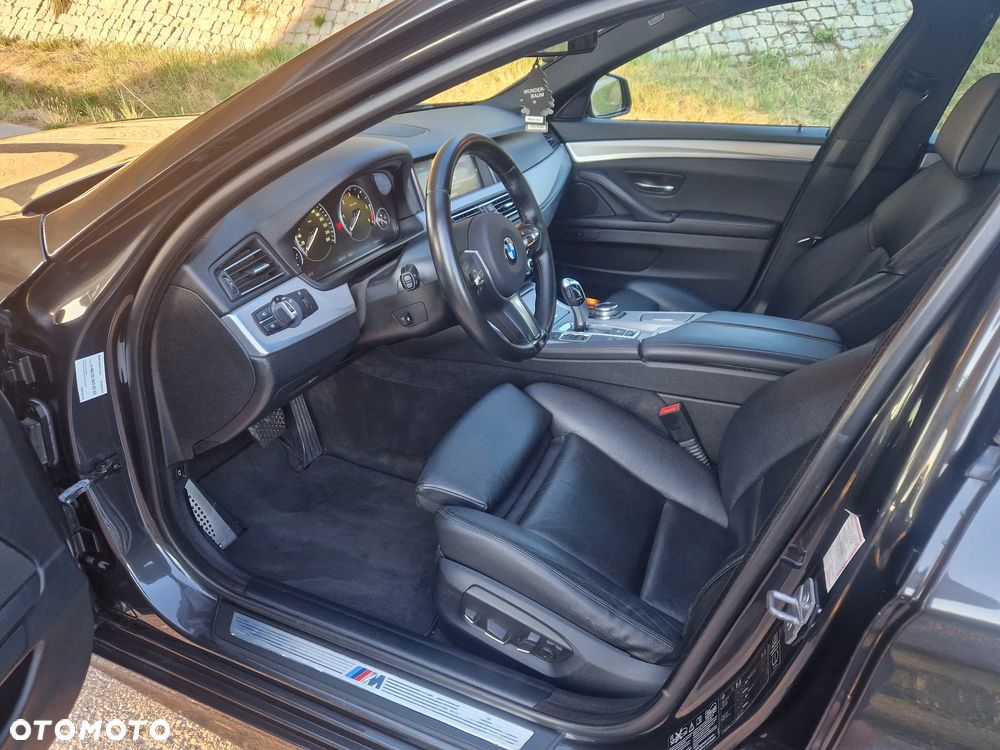 BMW Seria 5 520d xDrive - 8
