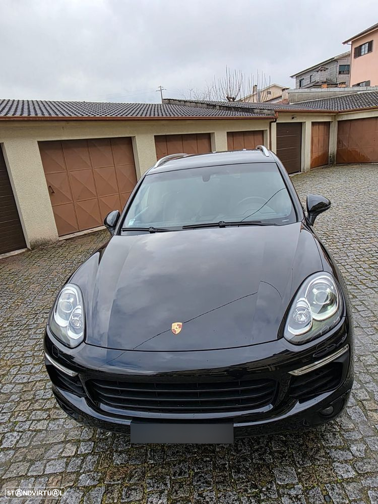 Porsche Cayenne S Hybrid - 2