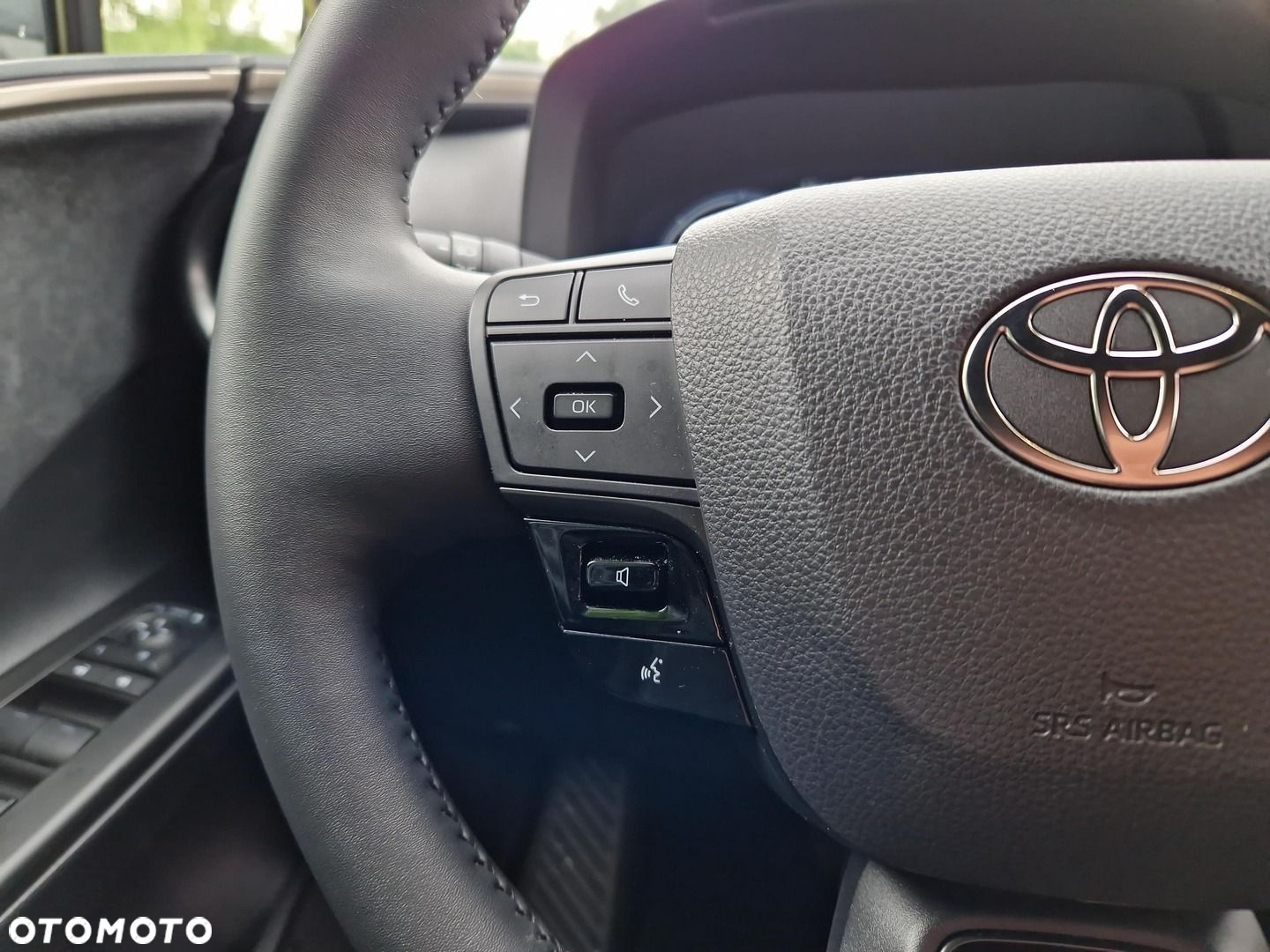 Toyota C-HR 2.0 Hybrid Dynamic Force Executive AWD - 21