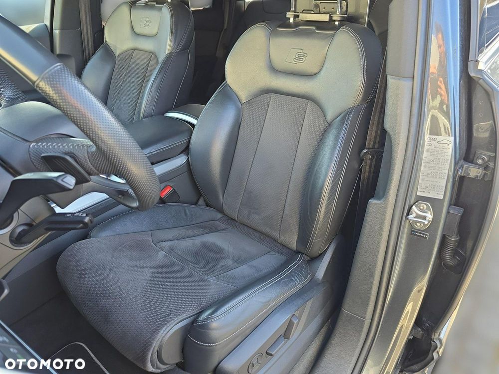 Audi Q7 50 TDI Quattro Tiptronic - 18