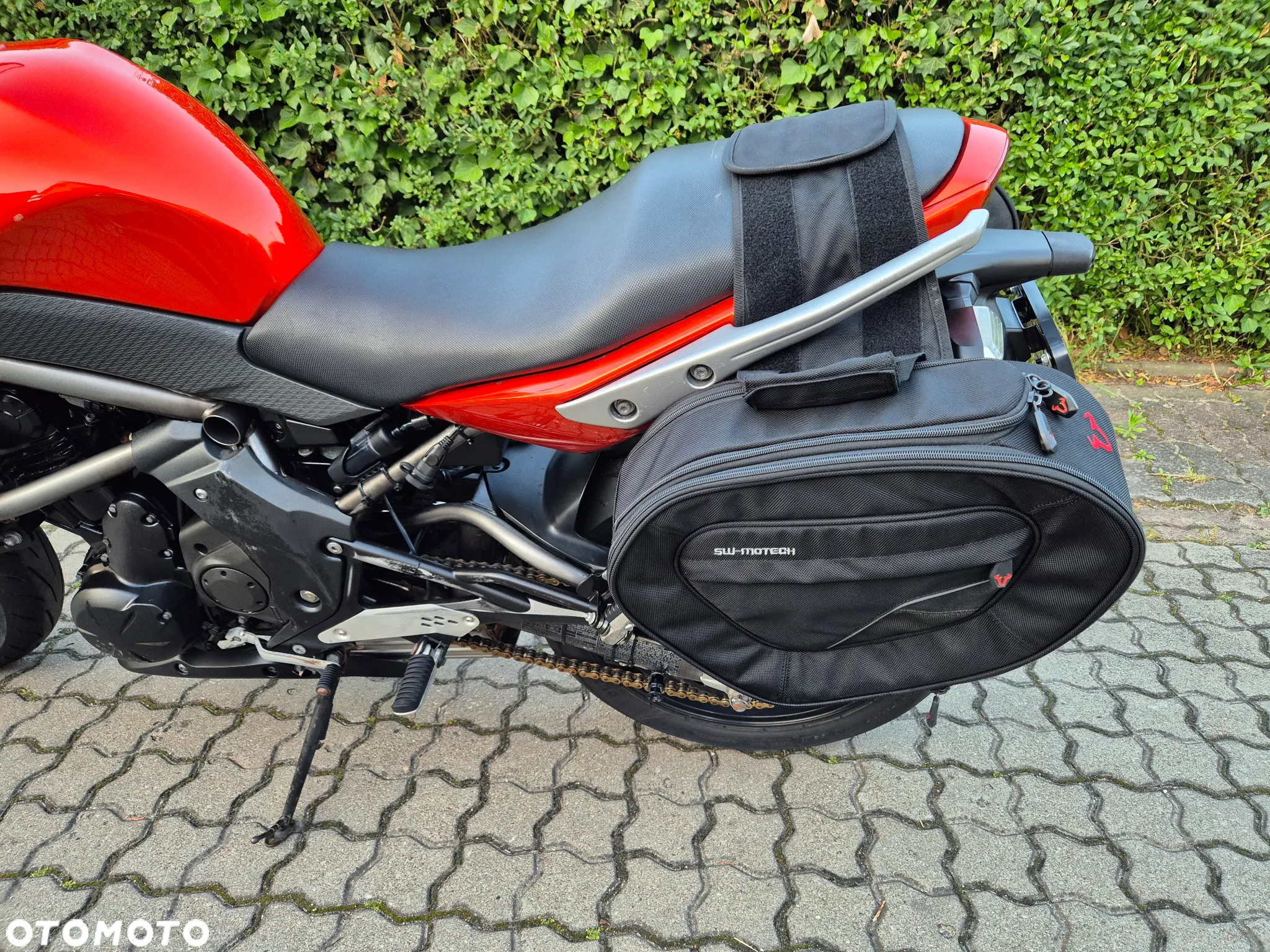 Kawasaki ER - 7