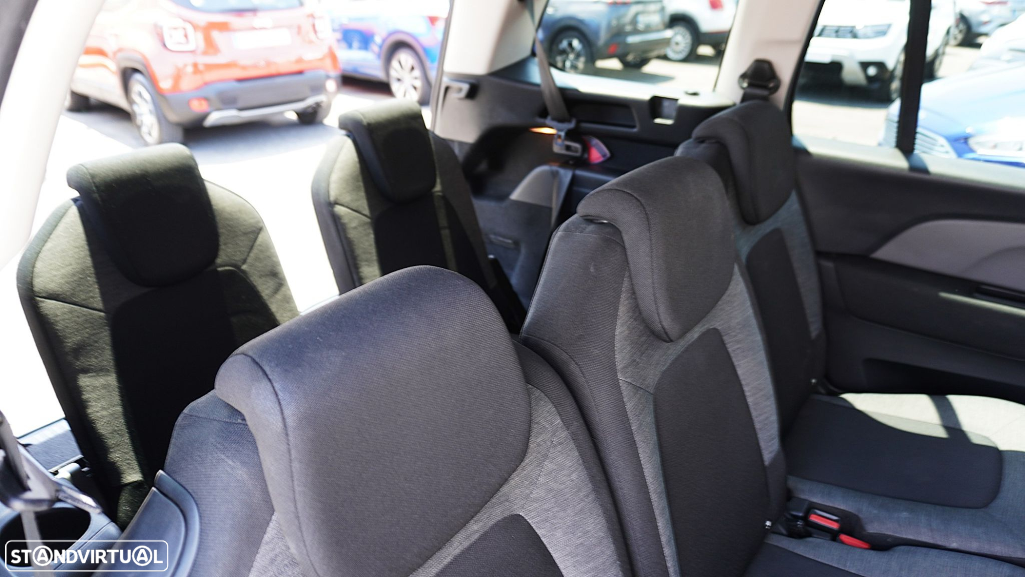 Citroën C4 Grand Picasso - 27