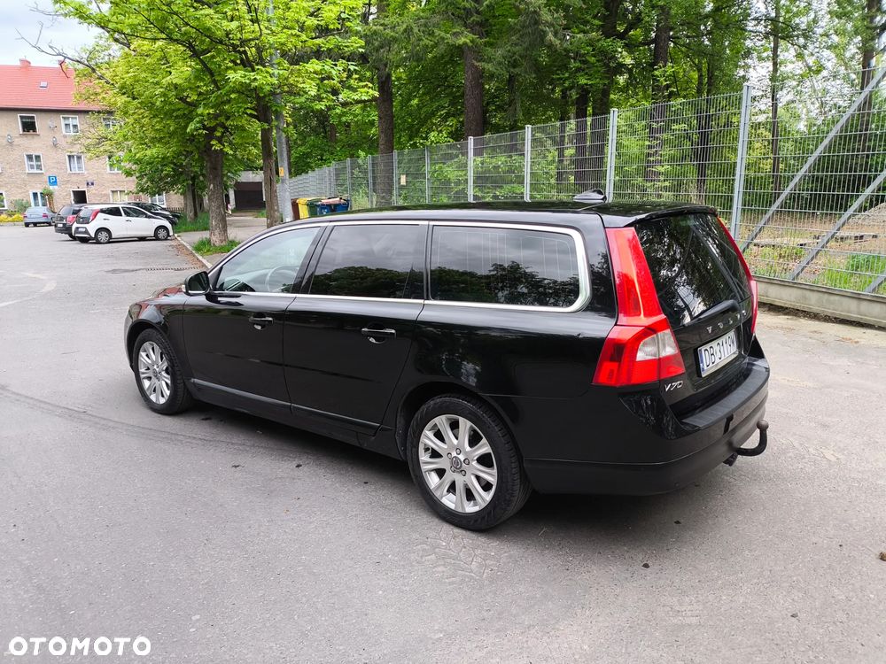 Volvo V70 D3 Momentum - 23