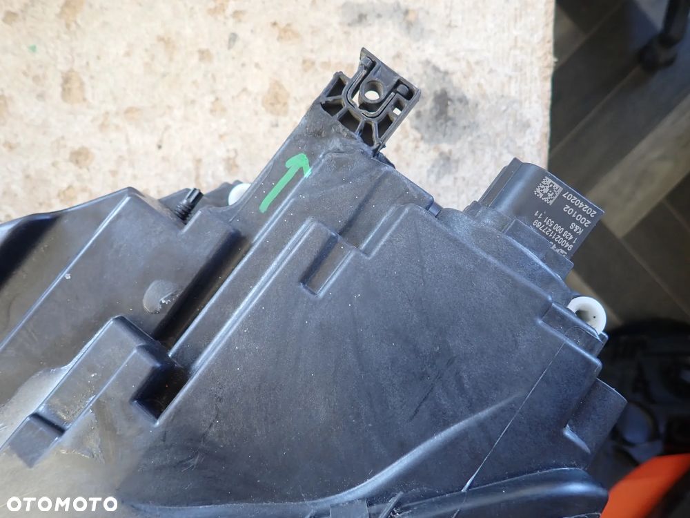 AUDI A4 B9 LIFT LAMPA LEWY PRZÓD EUROPA - 5