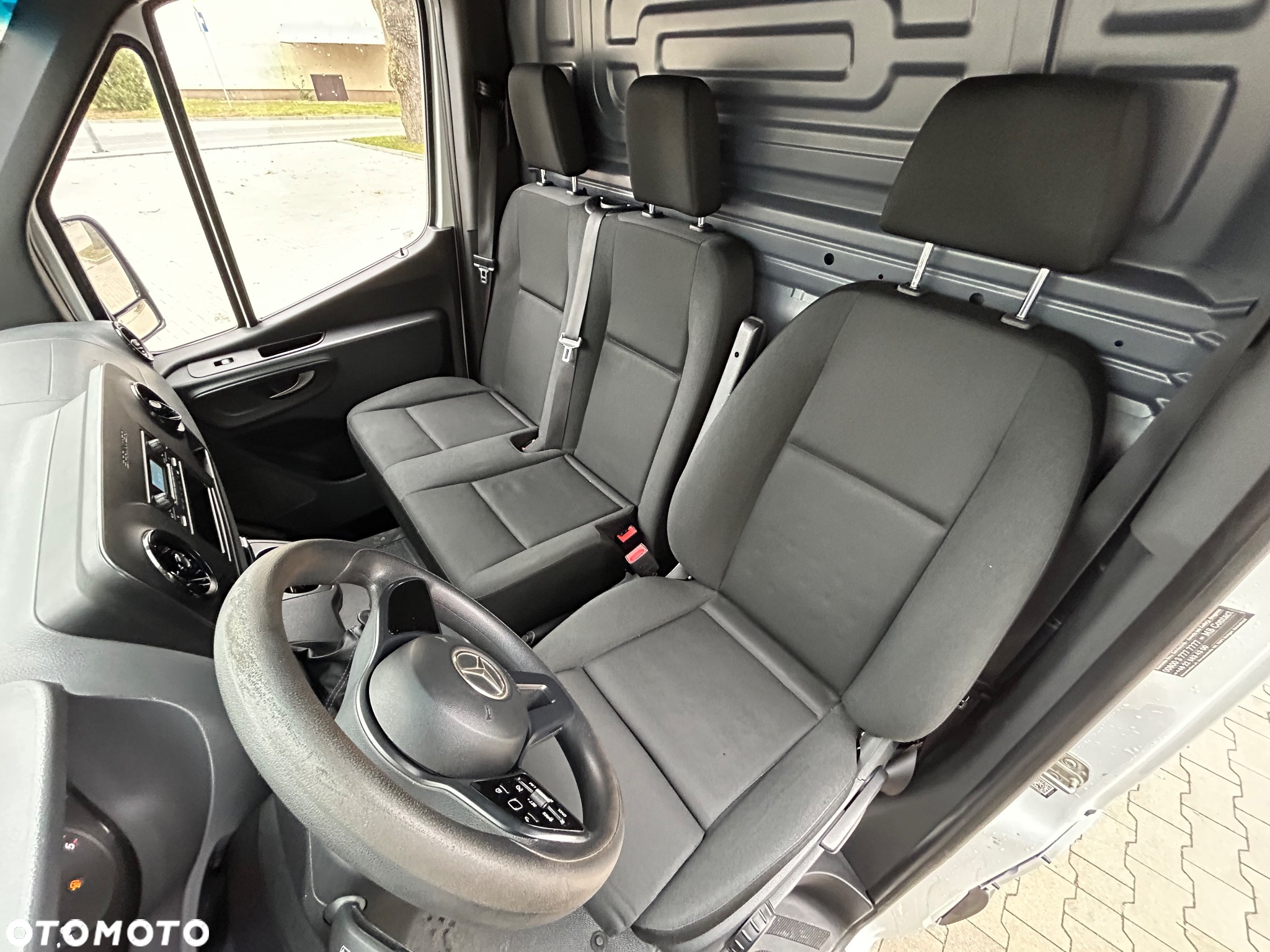 Mercedes-Benz sprinter - 15
