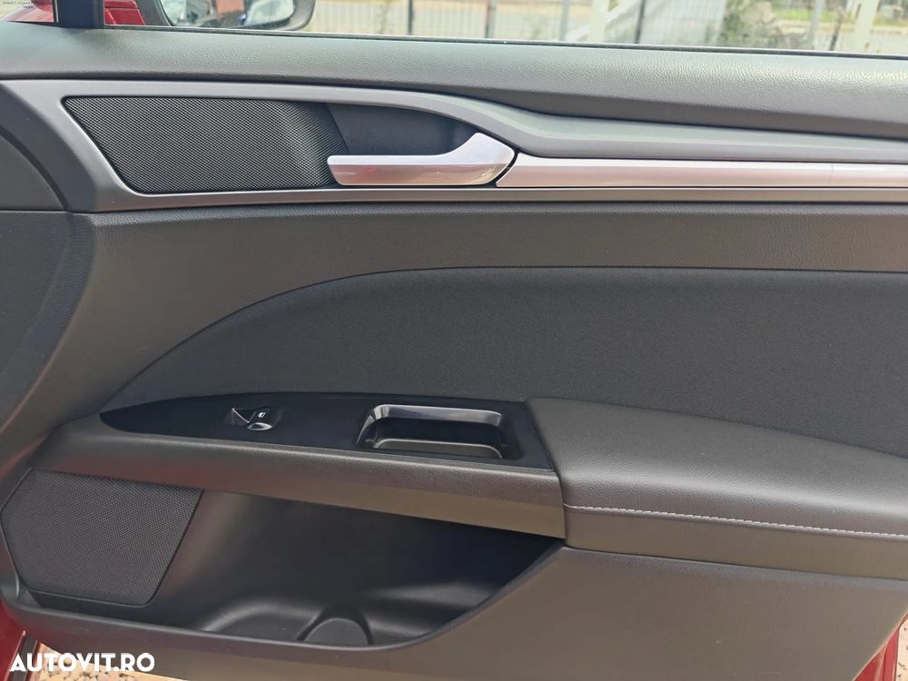 Ford Mondeo 2.0 TDCi Powershift Titanium - 15