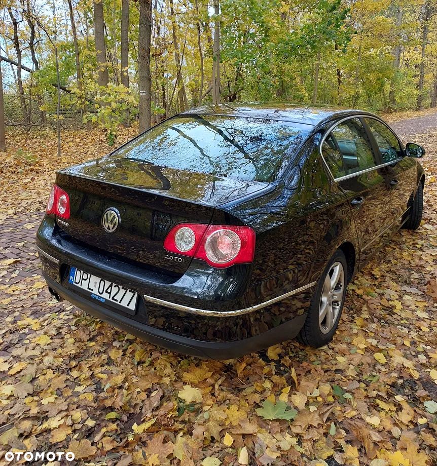 Volkswagen Passat 2.0 TDI DPF Comfortline - 5
