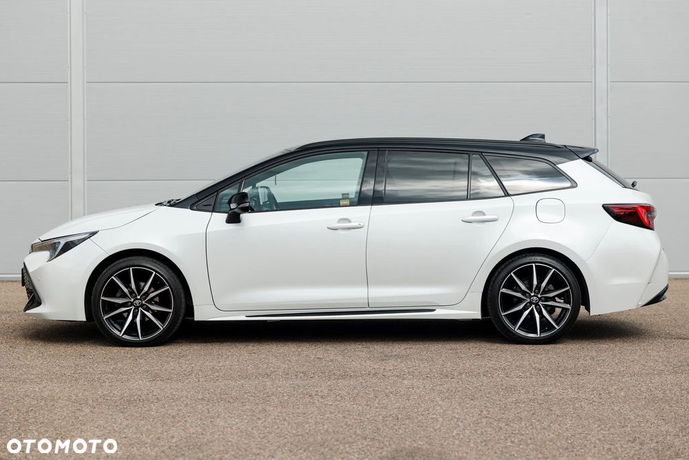 Toyota Corolla 1.8 Hybrid GR Sport - 3