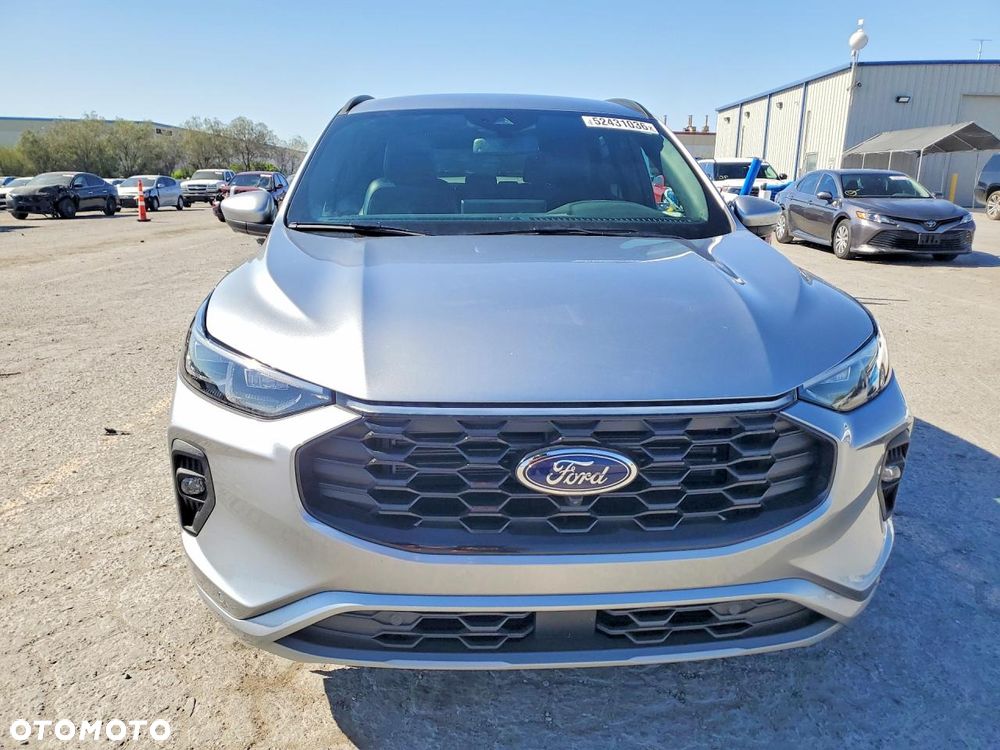 Ford Escape 2.0 EcoBoost AWD Titanium - 6