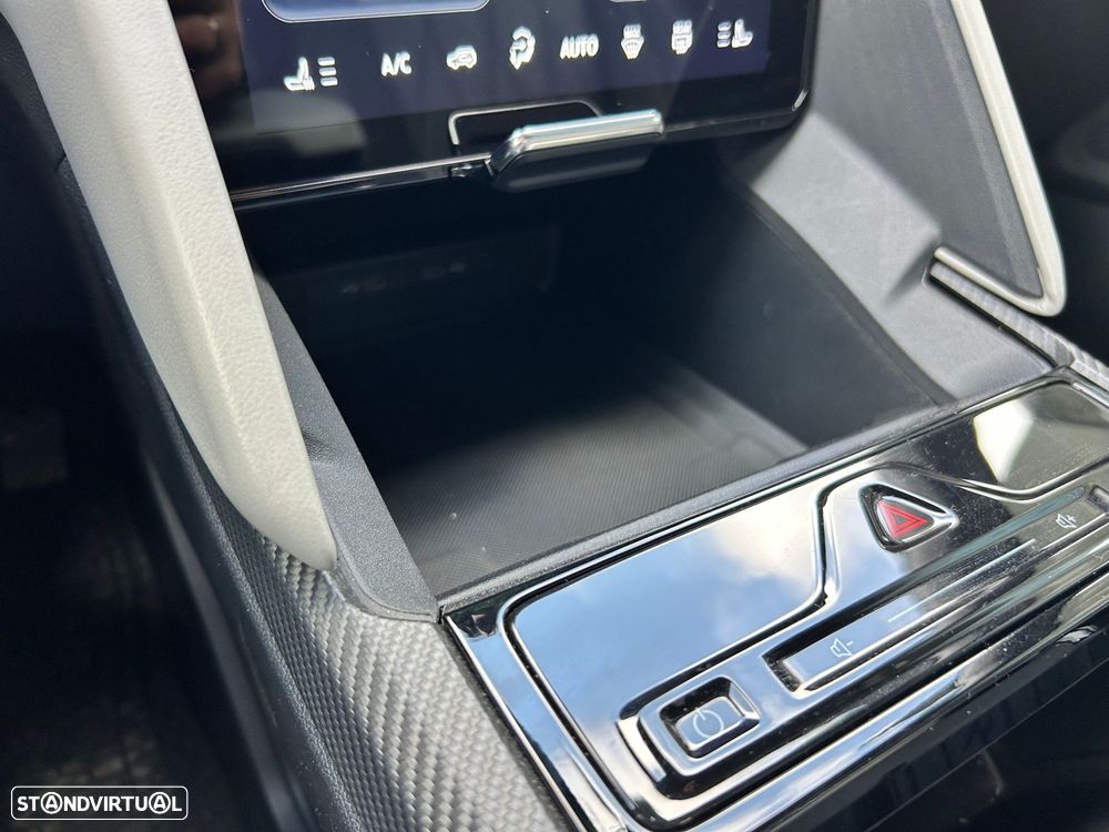 Ford Explorer 77 kWh Premium - 43