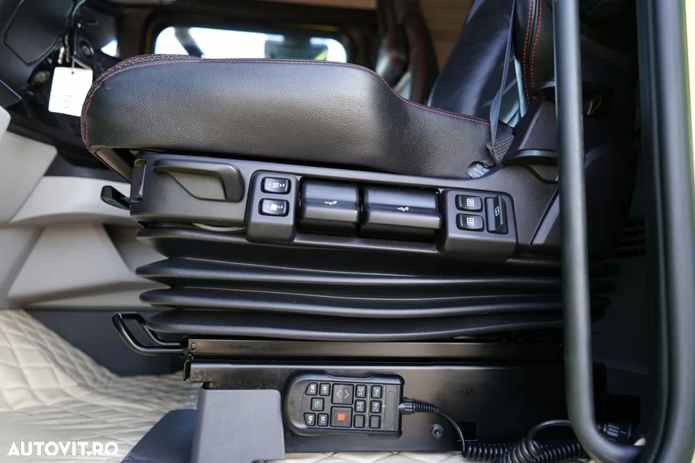 Scania S 520 / V8 / RETARDER / I-PARK COOL / COMPLET AIRMATIC / PIELE / - 23