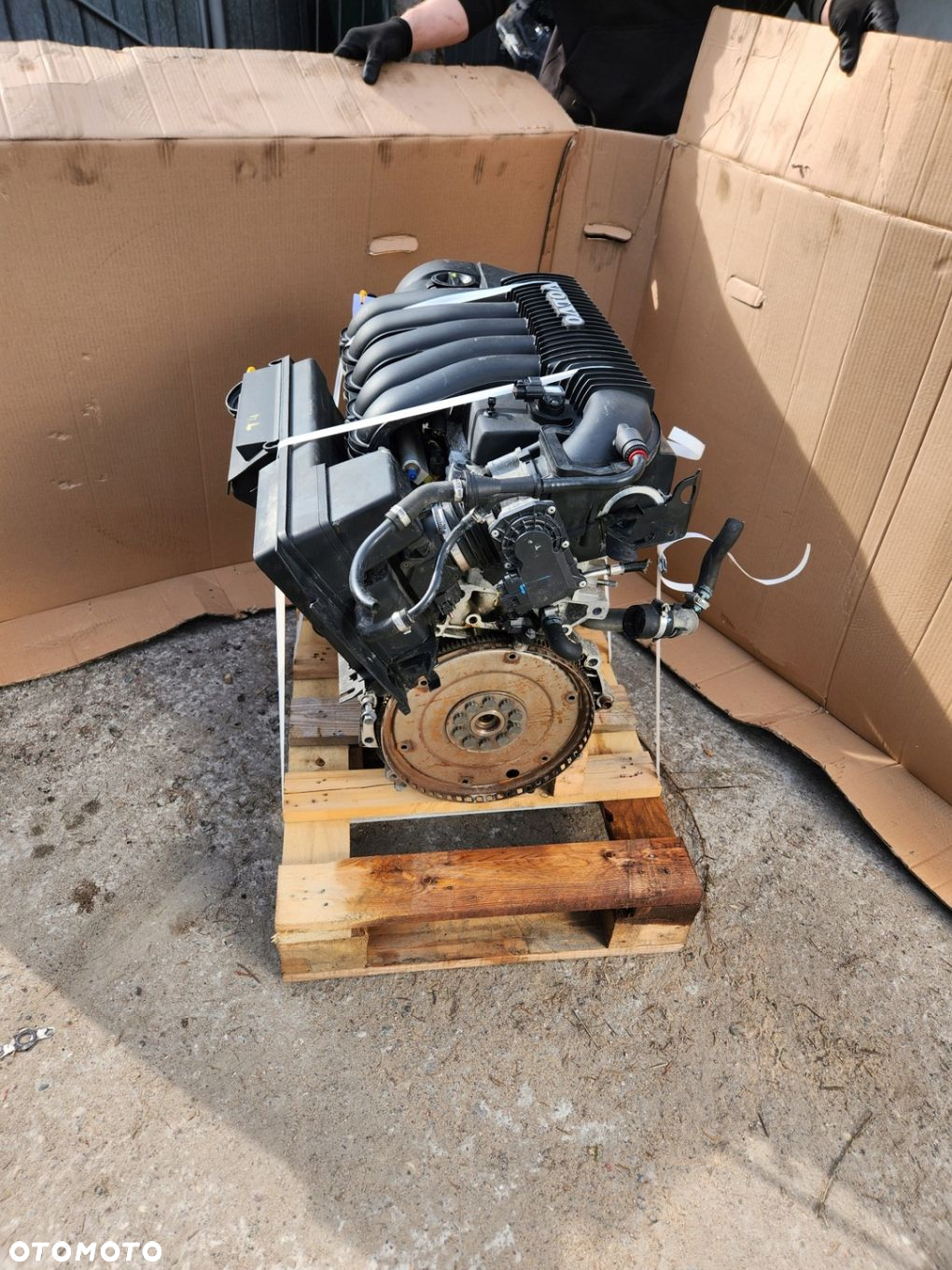 Silnik kompletny Volvo 2.4 B5244S5 S60 V50 V70 - 4