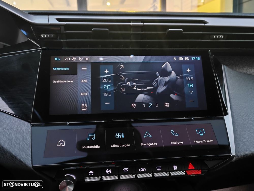 Peugeot 408 1.2 PureTech Allure EAT8 - 17