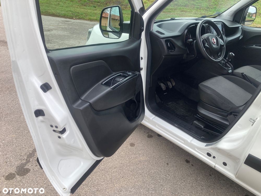Fiat Doblo - 21