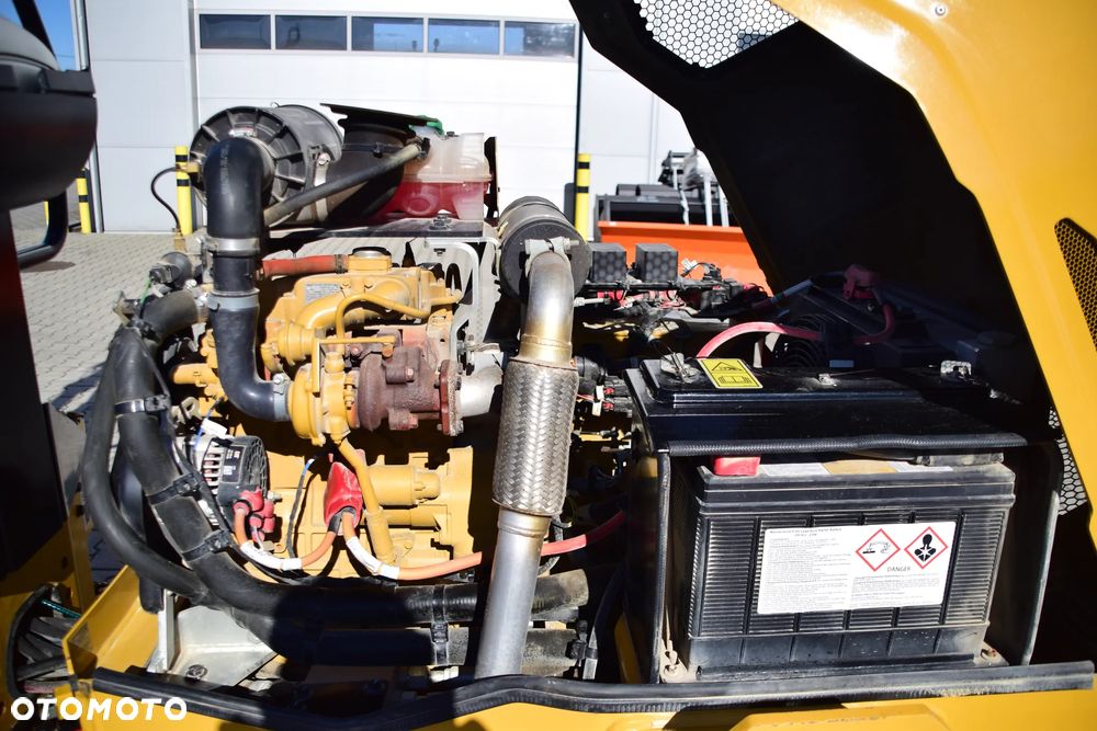 Caterpillar CB2.7 GC - 23