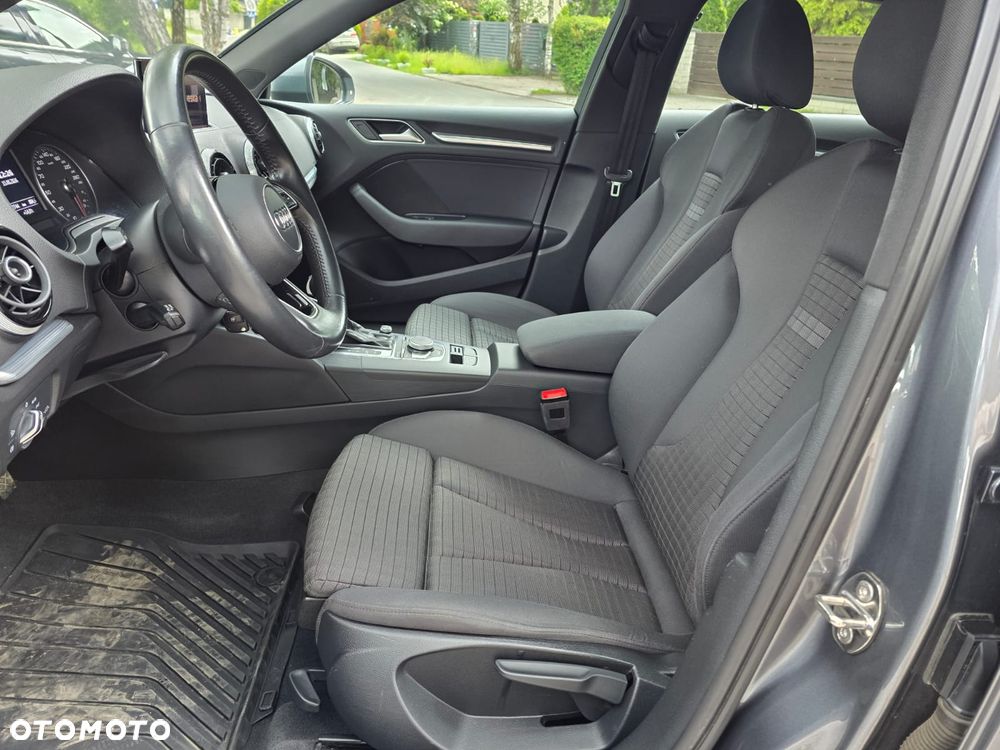 Audi A3 Sportback 1.5 TFSI cylinder on demand S tronic - 17