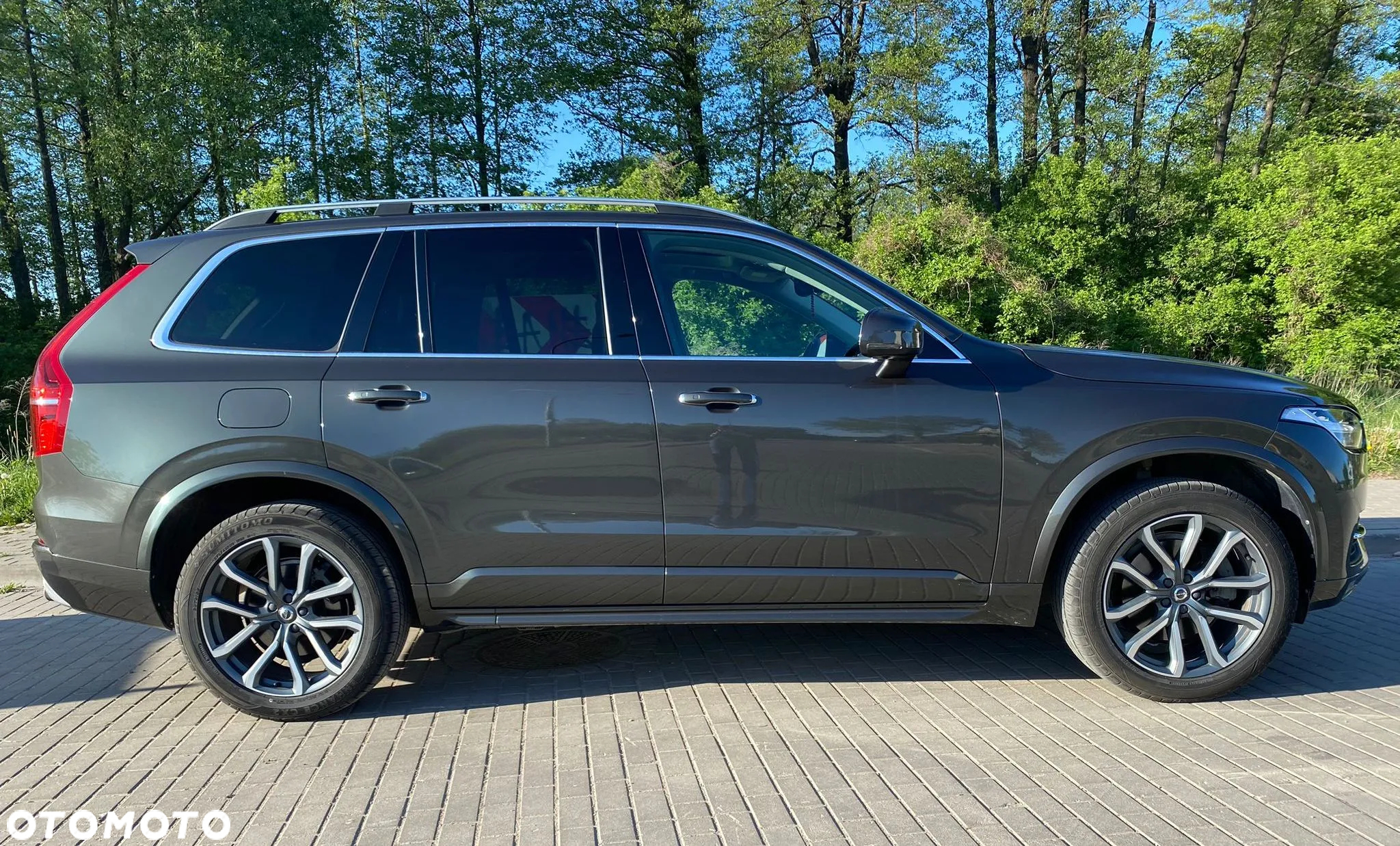 Volvo XC 90 T5 AWD Geartronic Momentum - 10
